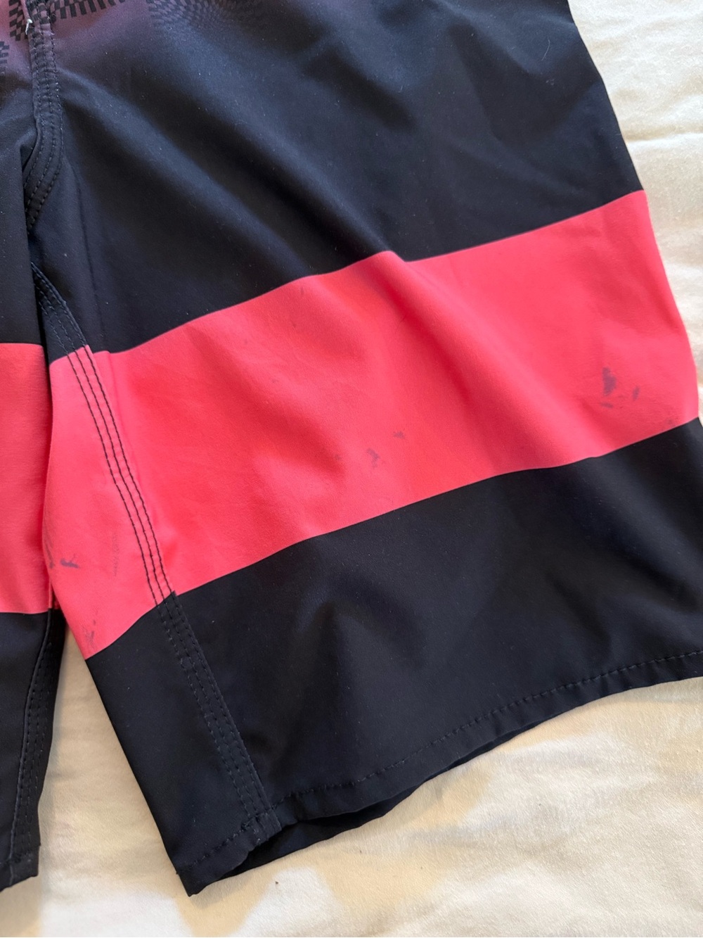Vans Kids Board Shorts Swim Trunks Youth Size 12 red Black Checkerboard Surf - Picture 4 of 4